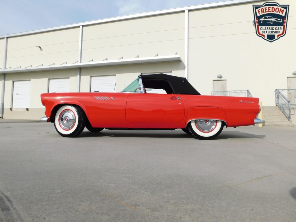 1955 Ford Thunderbird