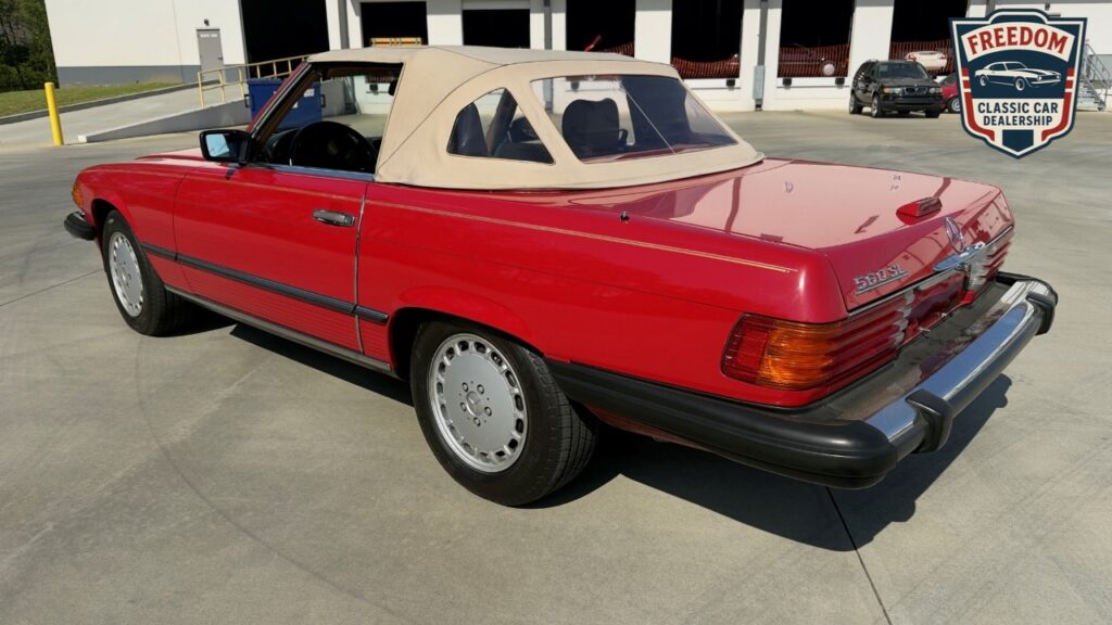 1989 Mercedes-Benz SL-Class SL560
