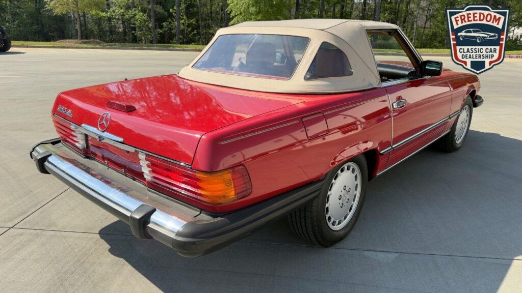 1989 Mercedes-Benz SL-Class SL560