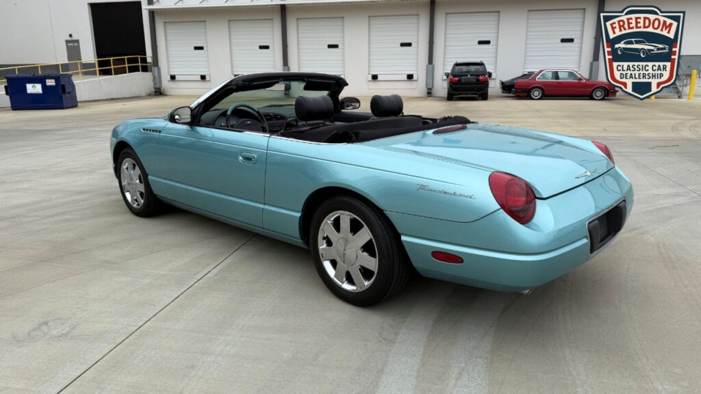 2002 Ford Thunderbird